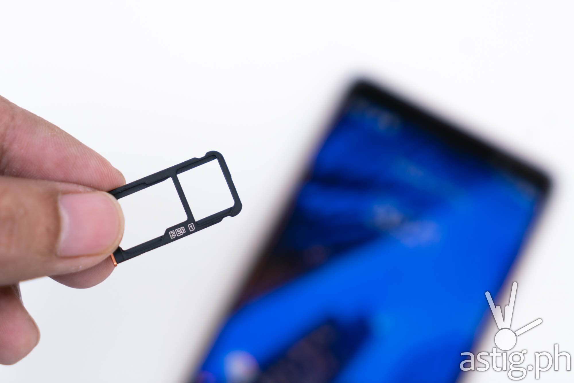 Hybrid SIM & micro SD card slot - Nokia 7 Plus (Philippines)