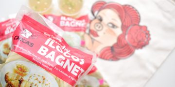 No need to defrost the bagnet, you can fry it while frozen - Chica's Bagnet Express