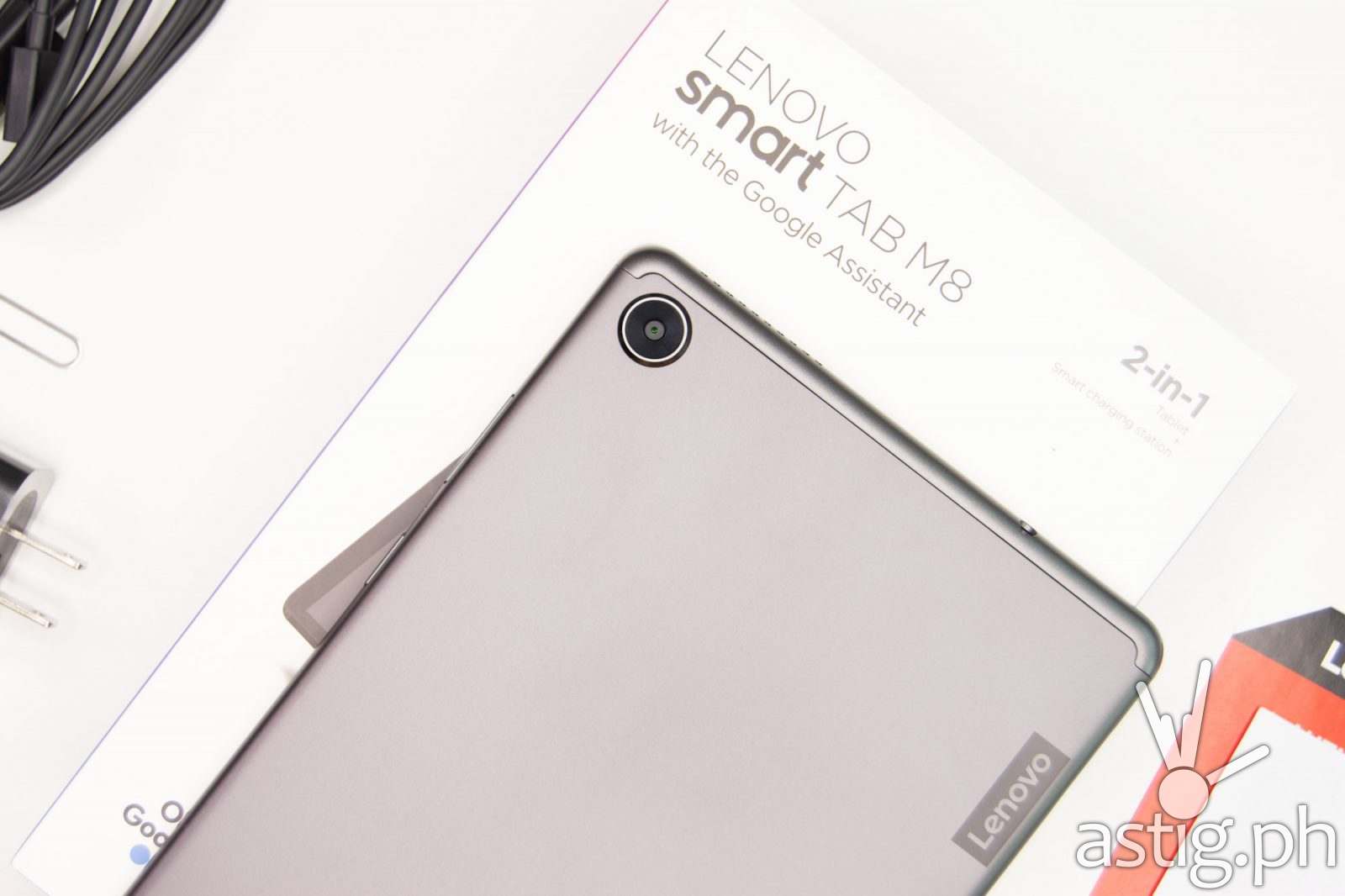 Back on box - Lenovo Smart Tab M8 (Philippines)