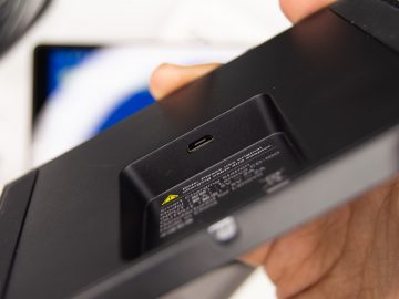 Dock bottom - Lenovo Smart Tab M8 (Philippines)