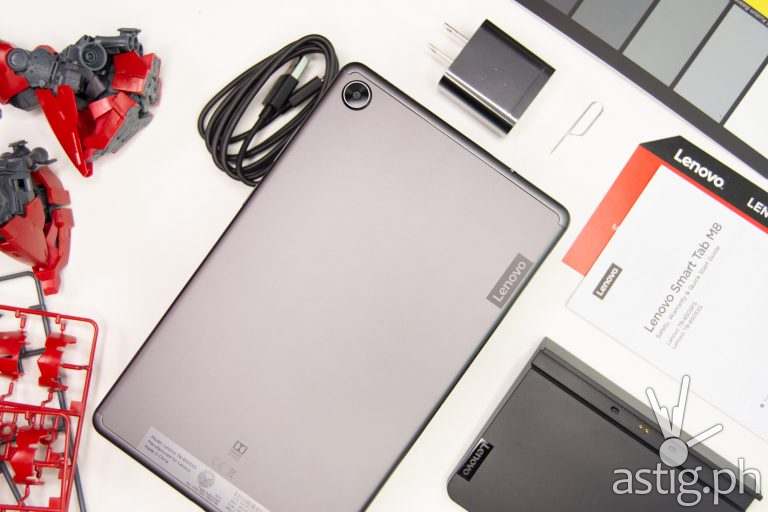 Flatlay back - Lenovo Smart Tab M8 (Philippines)