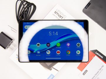 Front unboxed - Lenovo Smart Tab M8 (Philippines)