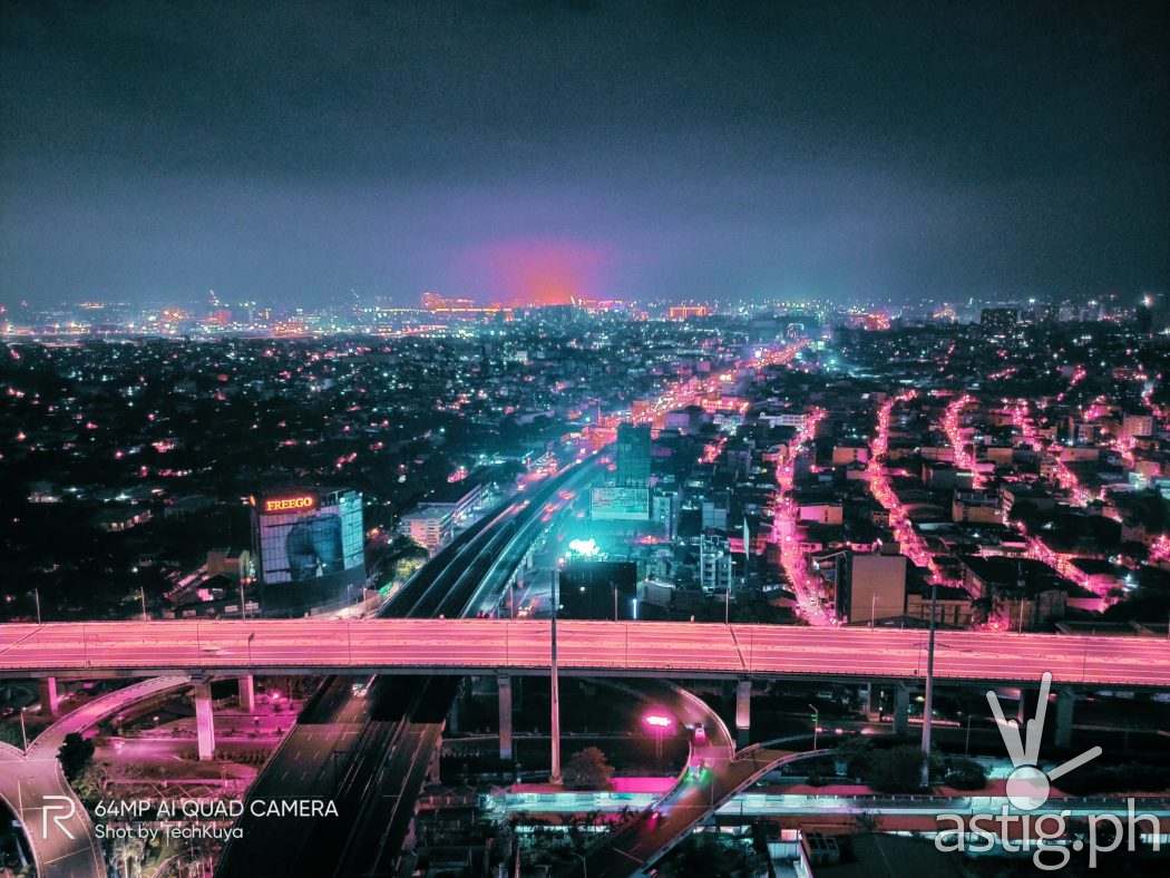 Night mode Cyberpunk - realme 7 sample photo
