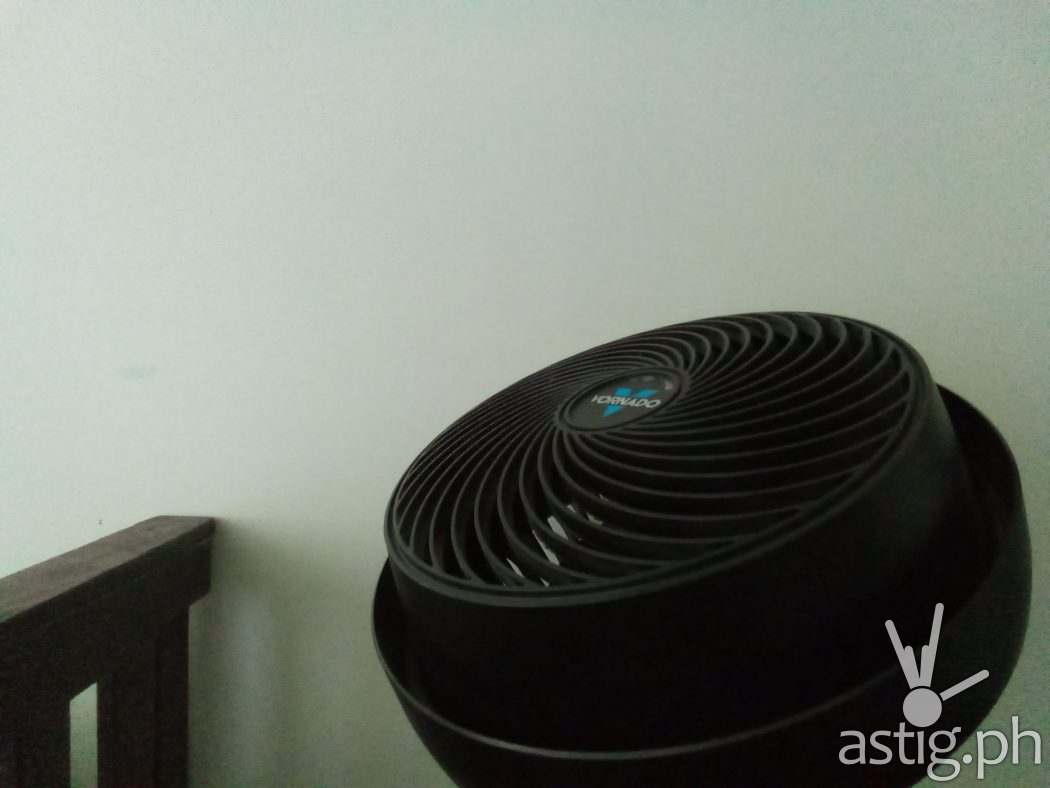 Low light - Lenovo Smart Tab M10 sample photo