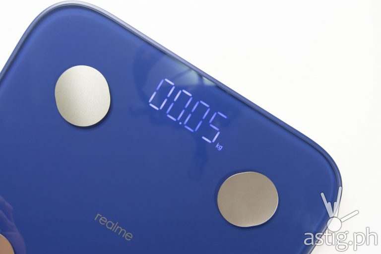 Top diagonal - realme Smart Scale (Philippines)