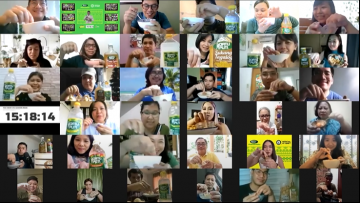 Nearly 200 participants simultaneously dipped their food into Datu Puti Vinegar at the sound of the SAWSAW Signal which signified the start of the Official Guinness World Records™ Attempt.