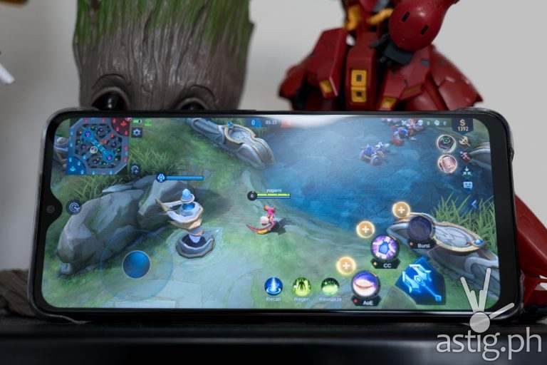 Mobile Legends - Infinix Hot 10 Play (Philippines)