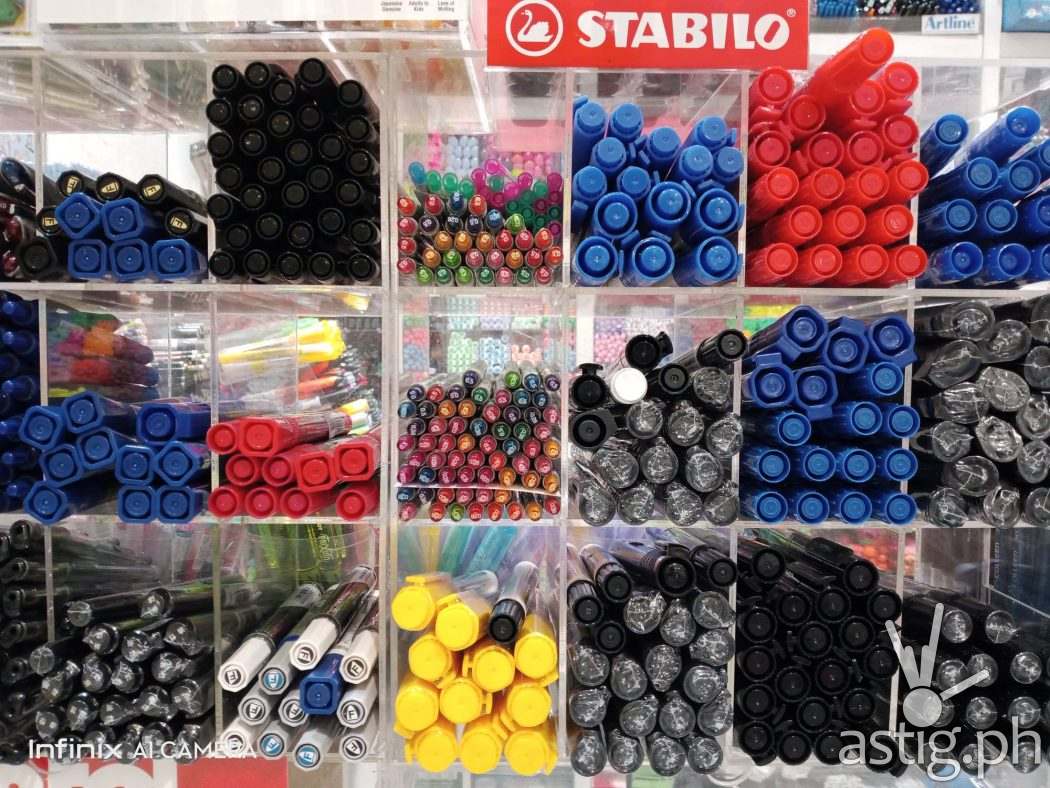 Pens - Infinix HOT 10 PLAY sample photo