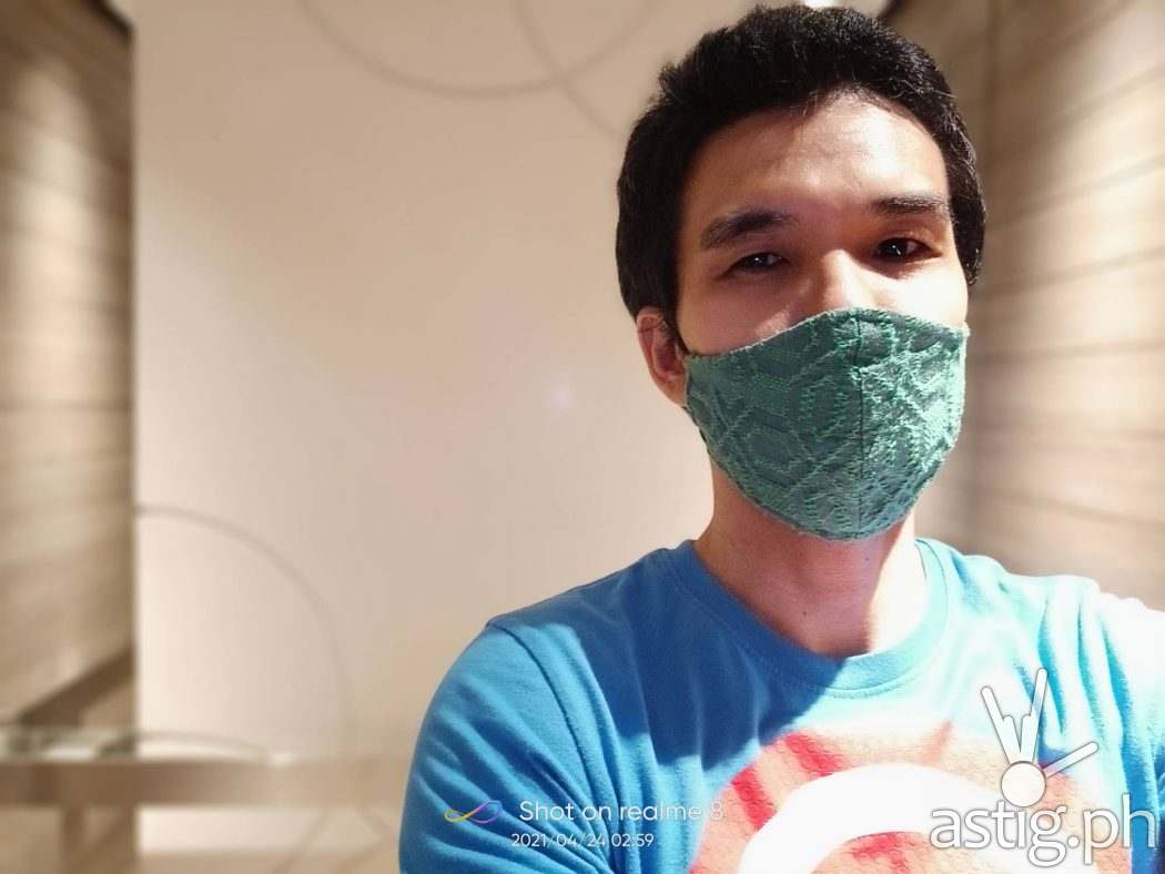 Selfie - realme 8 sample photo