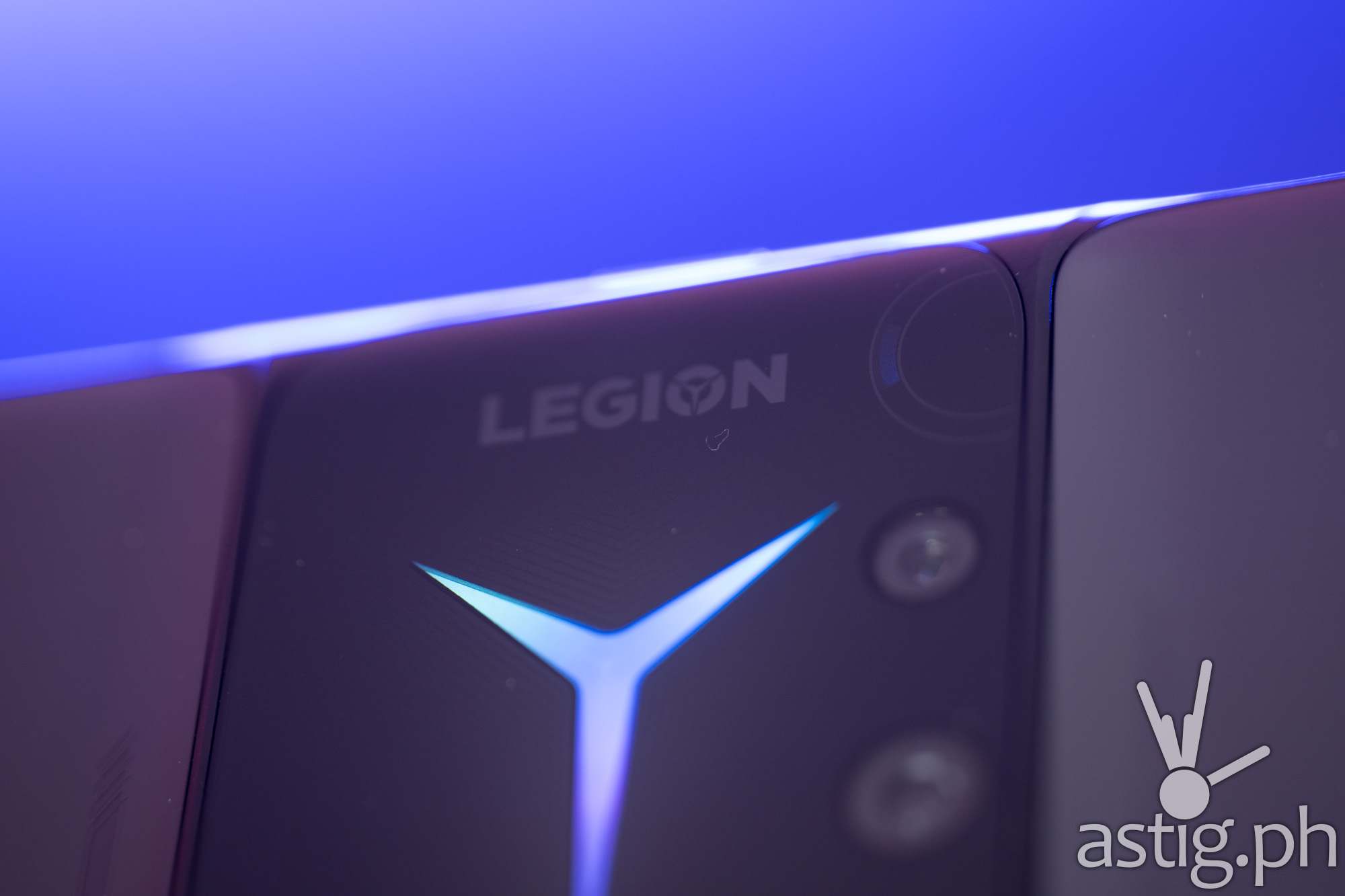 Legion RGB logo, mini fan - Legion Phone Duel 2 (Philippines)