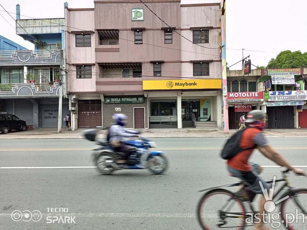 Outdoors daylight - TECNO Spark 7 Pro sample photo