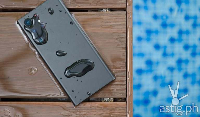 SAMSUNG Galaxy S22 Ultra: Less is more